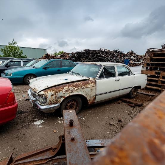 Joe's Tows cash for cars tow truck in Kansas City, Missouri